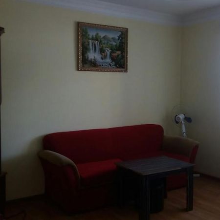 Guesthouse Gia Koboeleti Buitenkant foto