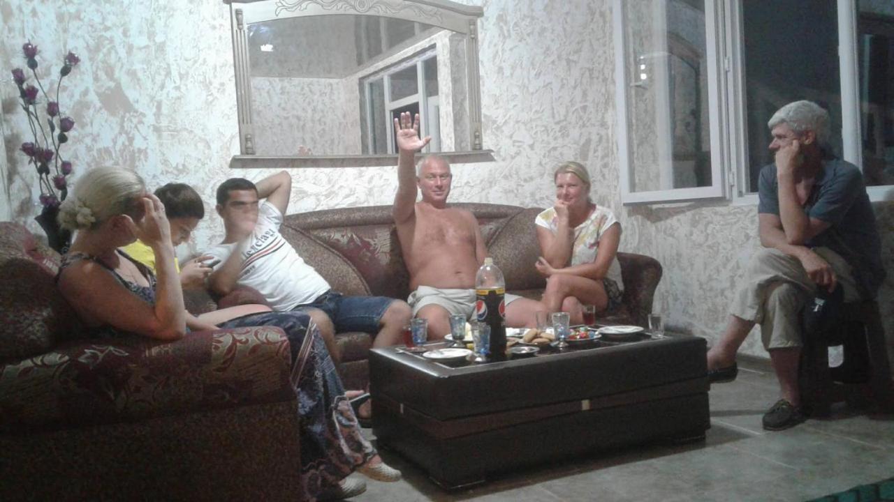 Guesthouse Gia Koboeleti Buitenkant foto